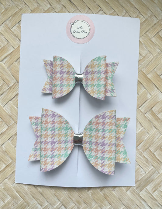 Pastel dogtooth dolly bow